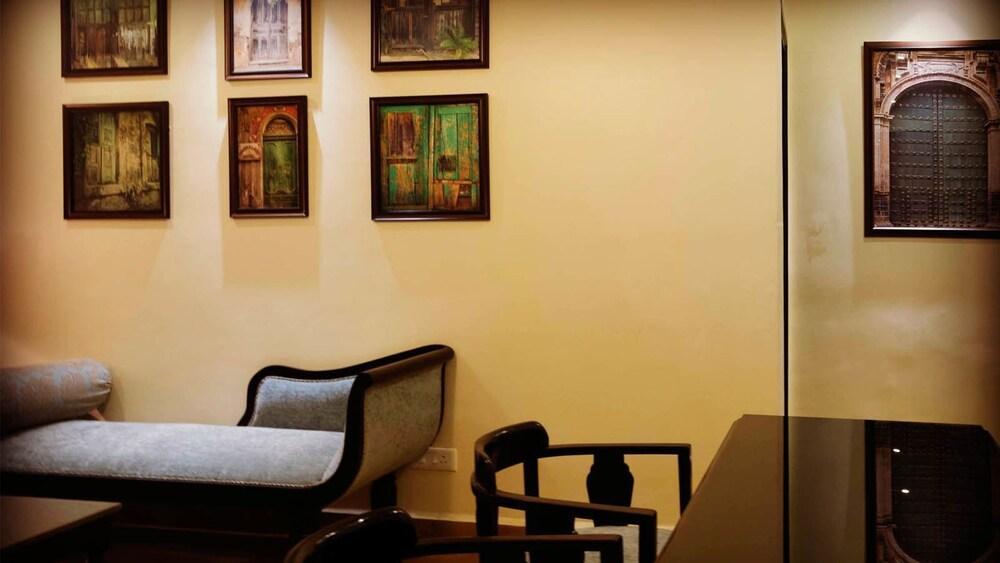 La Maison By Dia Hotels And Homes Panaji Exteriör bild