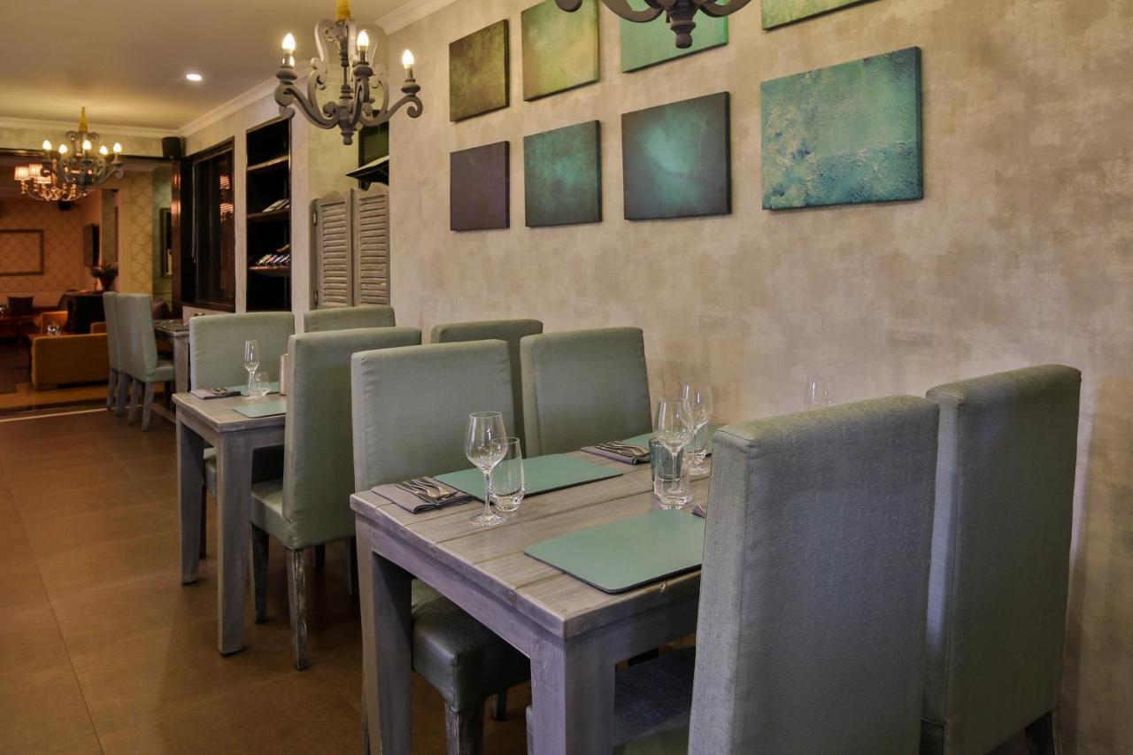 La Maison By Dia Hotels And Homes Panaji Exteriör bild